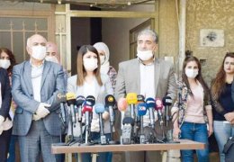 Rojava’da iki vaka, 12 karantina var