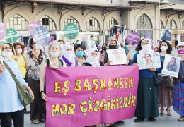 Kayyum atamaları protesto edildi