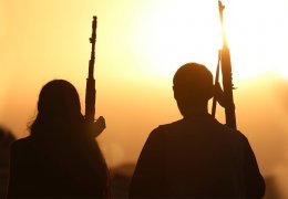 Gerilla Heftenîn'de vuruyor