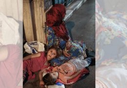 ‘Çabuk, mülteci!’