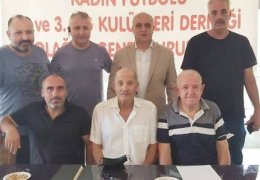 Kadın Futbol Derneği’nde kadın yok