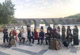 Amida Konserleri Aram Tigran’a adandı