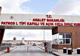 Tutsaklara su verilmiyor