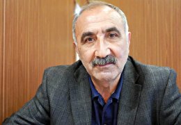 İşten çıktım, parlamentoya gittim