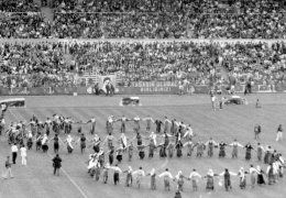 Kürt kültür şöleni ve ülke havasını solumak