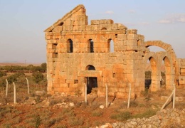 Nuhrut Kilisesi harabeye döndü