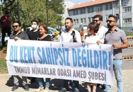 Mimarlara Sur yasağı