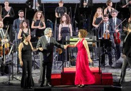 İlk konser Hevrîn Xelef’e adandı