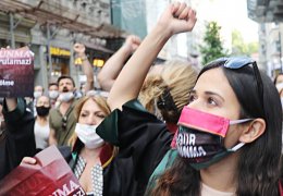 Hukukçular nöbette