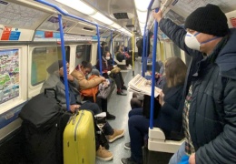 Pandemi en az 1 yıl daha sürer