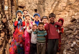 Çocukluğumda kaybettim ben oyuncaklarımı