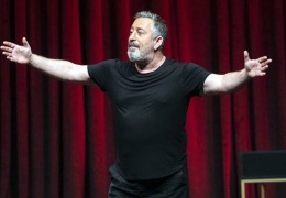 Cem Yılmaz gerçekten bitmiş mi?