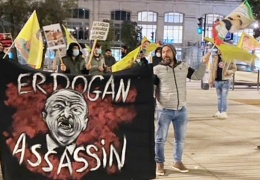 Kürtler sokağa döküldü