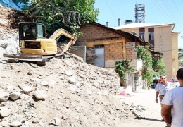 Maden’de gasp isyanı