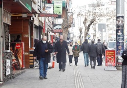 Mutsuzum, çünkü zulüm var!