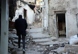 Romanlar: Bıktık artık!