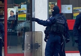 Drancy Kürt derneğine polis baskını