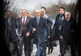 Beşli çete ahtapot gibi!