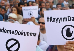 AK’den kayyum uyarısı