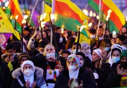 Newroz ateşi yanıyor