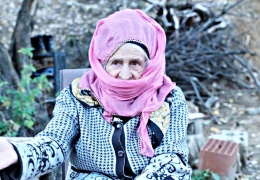 Xece Nine: Bir hayat iki sürgün