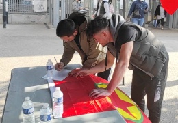 Listeye karşı imzalar toplanıyor