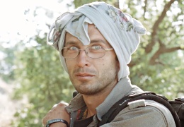 Bir kameramız var, bir yoldaşlığımız