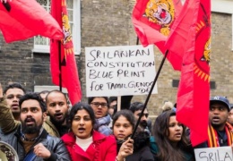 Katletti şimdi de para istiyor