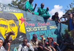 Nairobi’de dikilen 4 Nisan ağacı