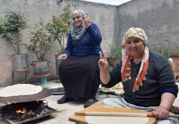 Kimseye baş eğmeyeceğiz