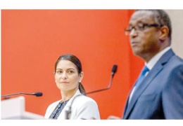 Acımasızca ve etik dışı 