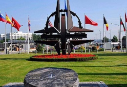 NATO sevdalıları neden karşı çıkar oldular? 