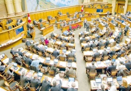 Oy sandığı göçmenlere kapalı