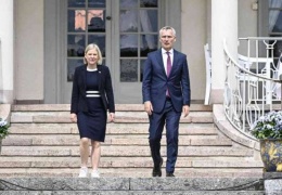 İsveç Erdoğan’a boyun eğdi