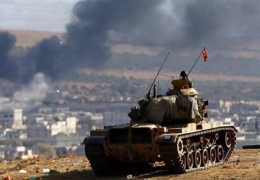  “Hem dersine çalışmamış hem de şişman herkesten” 