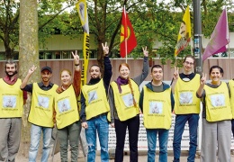 Enternasyonalistler Öcalan nöbetinde