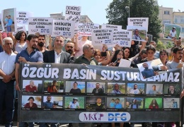 Kürt gazeteciler için İstanbul’da eylem