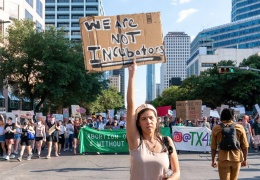 Biz kuluçka makinesi değiliz