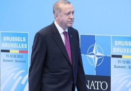 Türkiye’yle kirli pazarlık sürüyor