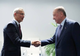 Finliler tavizden yana değil