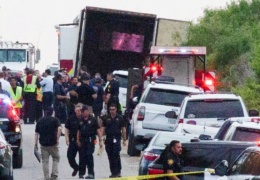 TIR kasasında can verdiler