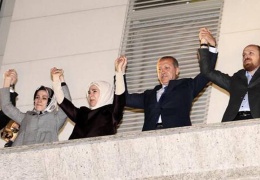 14 Temmuz “diriliş” 15 Temmuz çöküş 