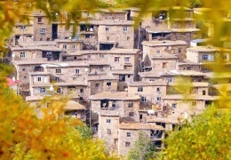 Hizan küme evleri yıkılıyor