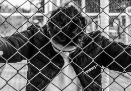 Avrupalı gençler mutsuz