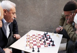 605 milyon insan satranç oynuyor