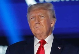 FBI Trump’ın evinde gizli belge aradı