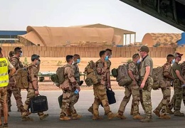 Fransa Mali’deki askerlerini çekti