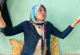 Üniformalı tecavüzcü rahat