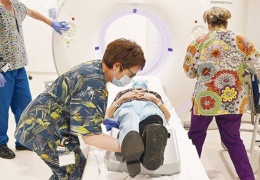 Kapitalizm azınlıkları kanser ediyor