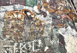    Sümela Manastırı'nda barbarlık